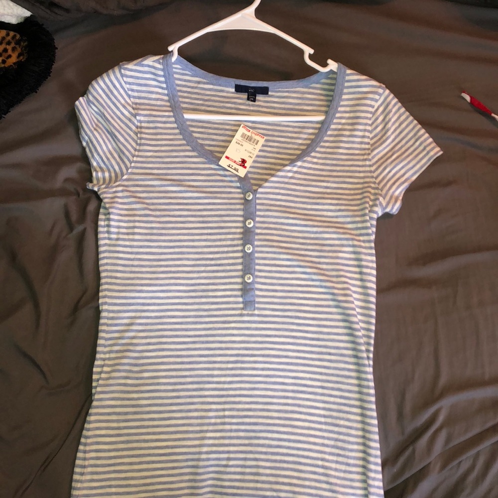 Short sleeve shirt